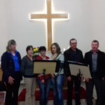 Culto Comunidade Linha 8 com presença do Grupo de Canto Mensageiros (2).