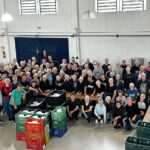 Pessoas solidárias - enchentes 2024